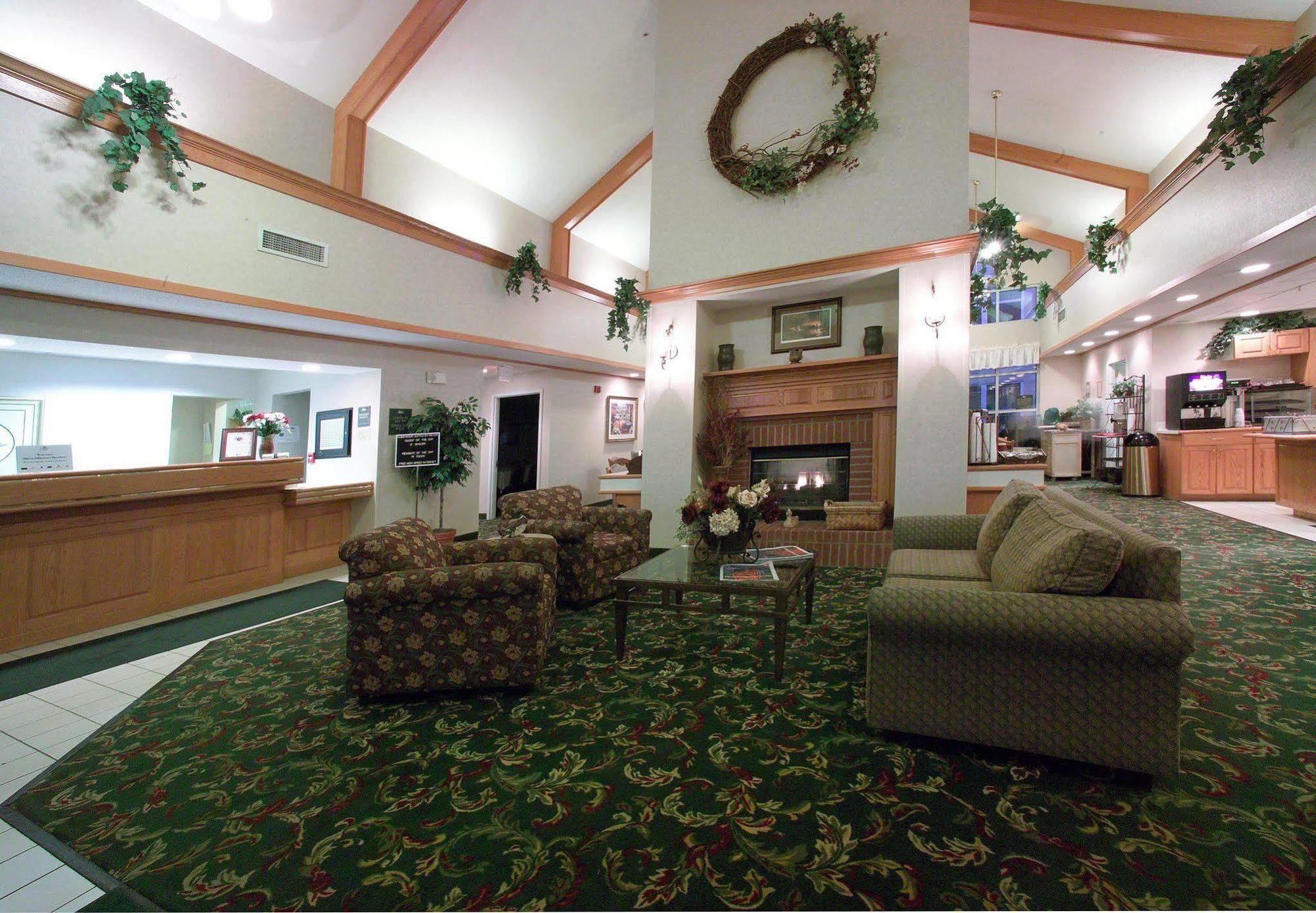 Homewood Suites Grand Rapids Beltér fotó